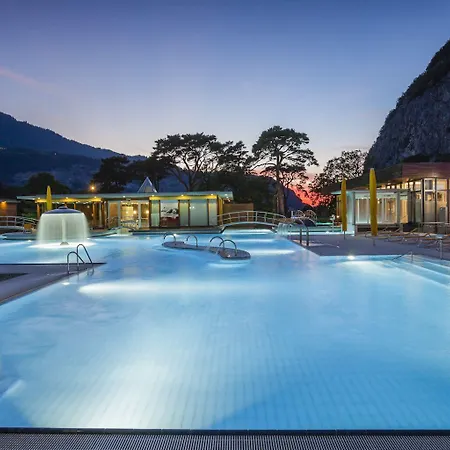 Hotel Grand Des Bains 4*