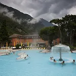 Grand Des Bains מלון 4*