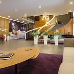 Grand Des Bains מלון 4*