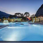 מלון Grand Des Bains 4*