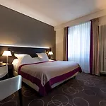 Grand Des Bains 4* לביי-לה-בן