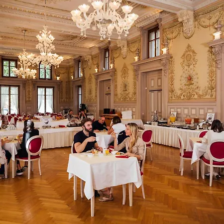 מלון Grand Des Bains