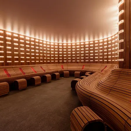 Grand Des Bains 4* لافي لو - بان